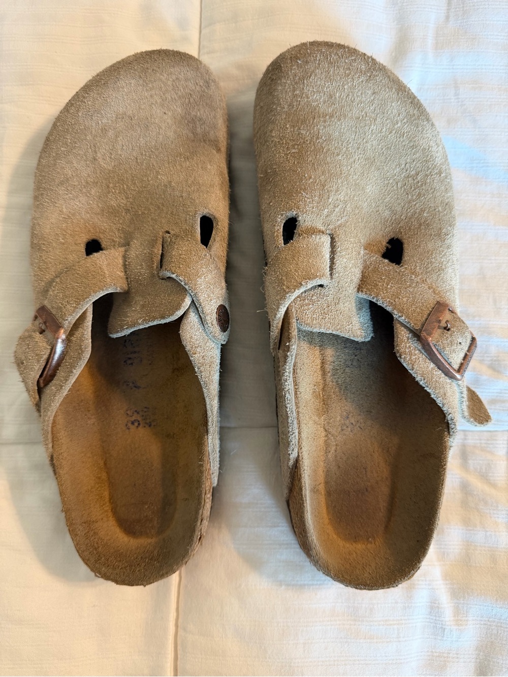 Birkenstock Boston Taupe Suede Clog Sandals girls Buckle Adjustable 39-25D